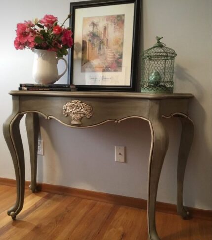 Elite Console Table